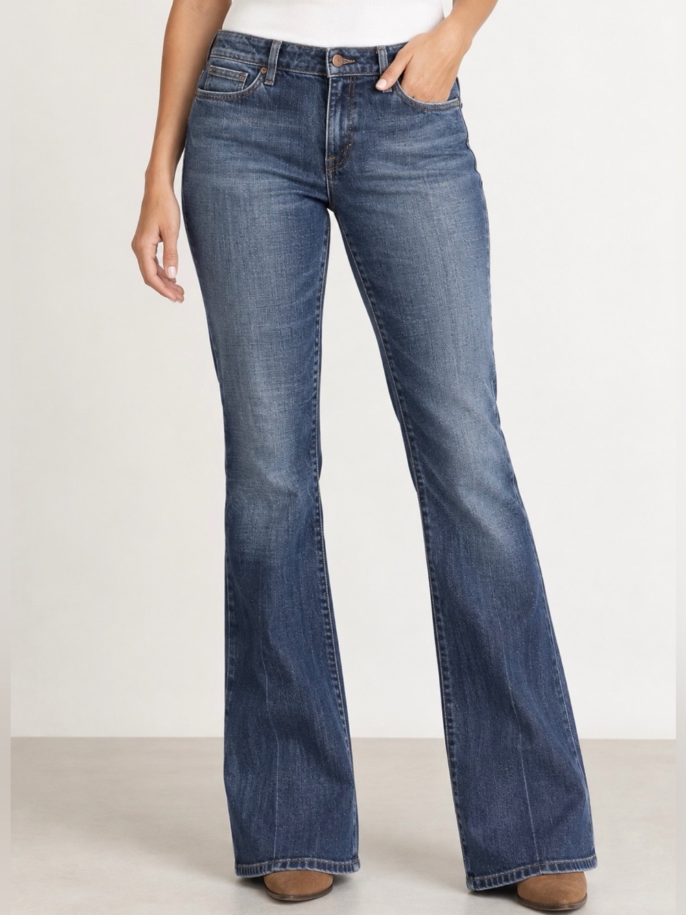 Joe’s Jeans Muse Bootcut Jeans W33 34.5” Inseam Tall Y2K Medium Wash